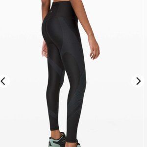 Lululemon Mapped Out High-Rise Tight 28" - NWOT